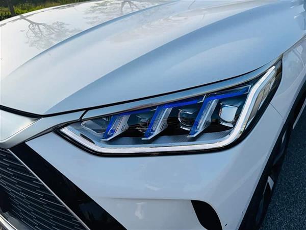 宋PLUS新能源 2021款 DM-i 110KM 旗舰PLUS