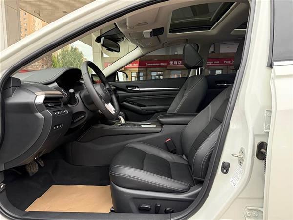 天籁 2021款 2.0L XL Upper AD1 智行领航版