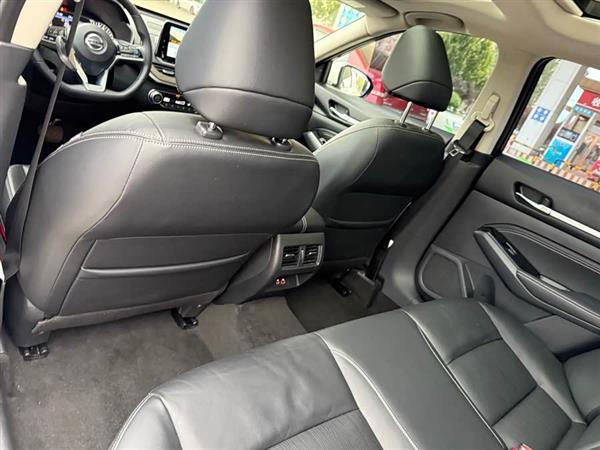 天籁 2021款 2.0L XL Upper AD1 智行领航版