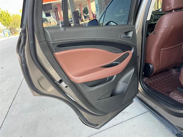 昂科威Plus 2018款 28T 四驱精英型