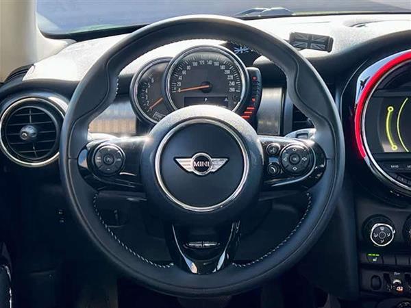 MINI 2016款 1.5T COOPER 表现派