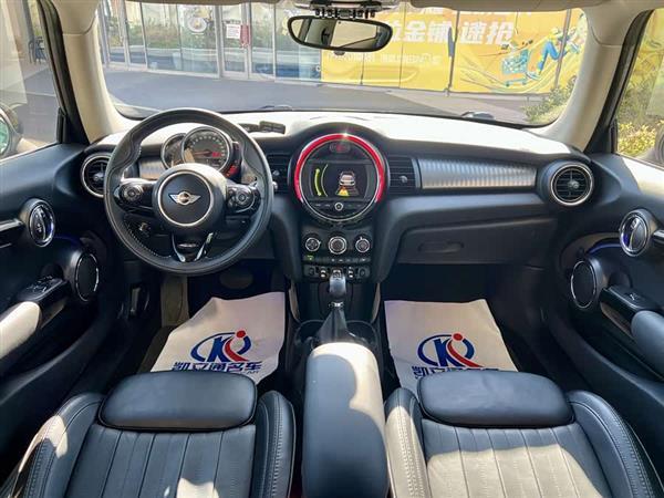 MINI 2016款 1.5T COOPER 表现派