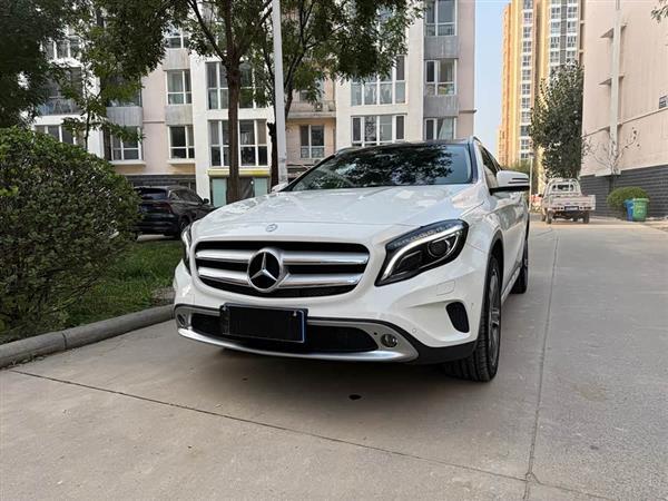 奔驰GLA 2016款 GLA 220 4MATIC 豪华型