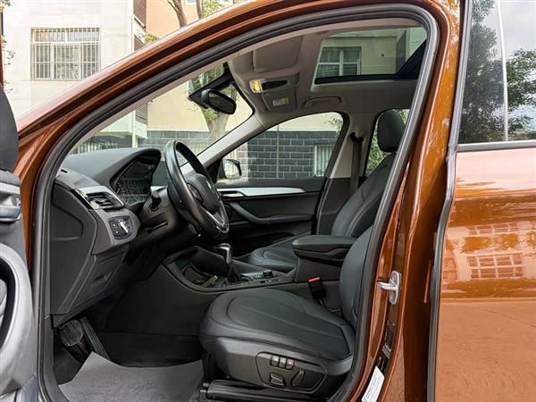 宝马X1 2018款 sDrive18Li 时尚型