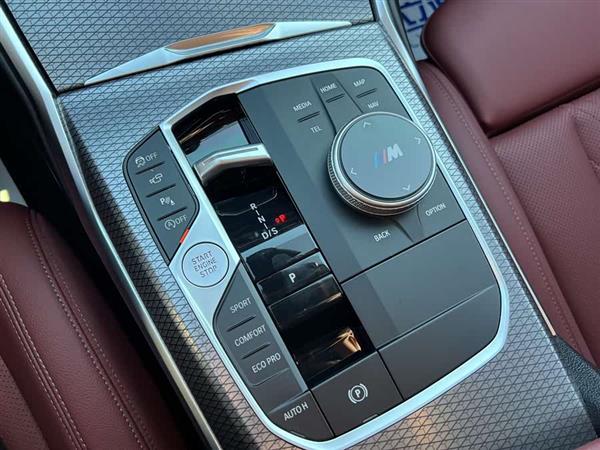 宝马3系 2024款 325Li M运动曜夜套装