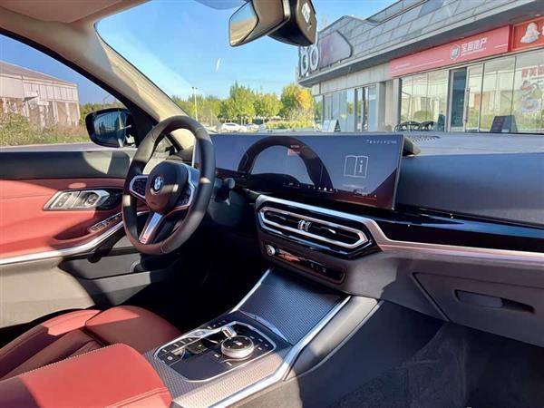 宝马3系 2024款 325Li M运动曜夜套装