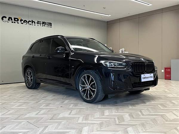 宝马X3 2022款 xDrive30i 领先型 M曜夜套装