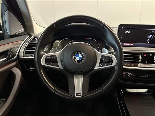 宝马X3 2022款 xDrive30i 领先型 M曜夜套装
