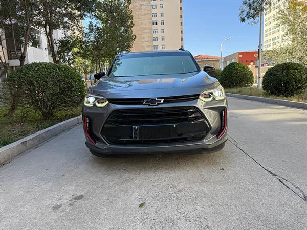 沃兰多 2020款 轻混 Redline 530T 自动纵享版（5+2款）