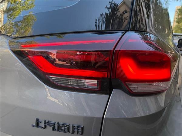 沃兰多 2020款 轻混 Redline 530T 自动纵享版（5+2款）