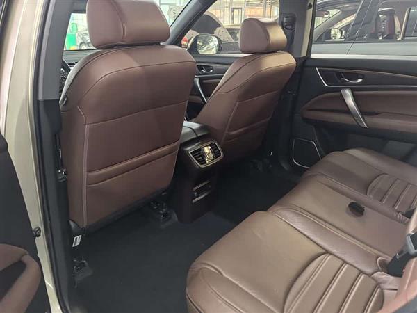 本田UR-V 2017款 370TURBO 两驱尊贵版 国V