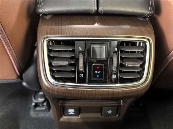 本田UR-V 2017款 370TURBO 两驱尊贵版 国V