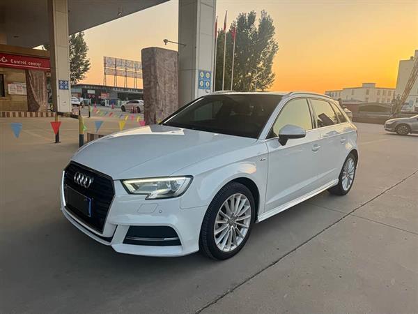 奥迪A3 2018款 30周年年型 Sportback 35 TFSI 时尚型