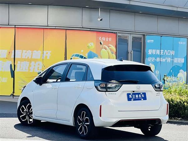 LIFE 2021款 1.5L CVT SPORT心动版