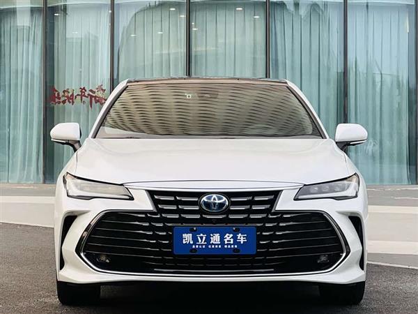 亚洲龙 2022款 双擎 2.5L XLE尊贵版