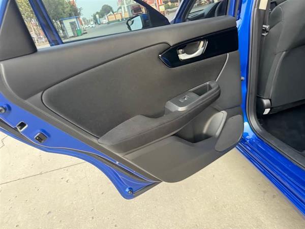 享域 2021款 锐·混动 1.5L 净畅版