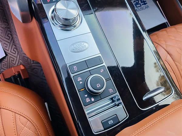 揽胜 2020款 3.0 L6 传世加长版