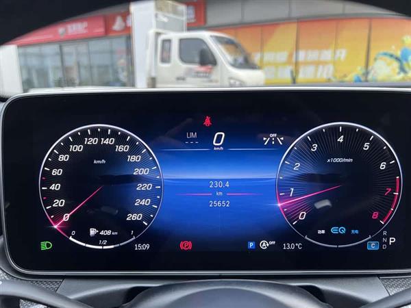 奔驰C级 2022款 改款 C 200 L 运动版