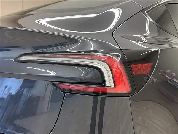 Model 3 2023款 后轮驱动版