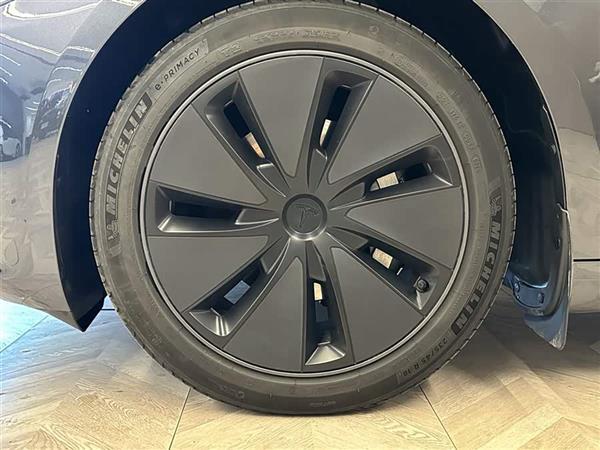 Model 3 2023款 后轮驱动版