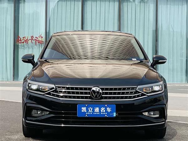 迈腾 2025款 改款 众享款 330TSI DSG豪华型