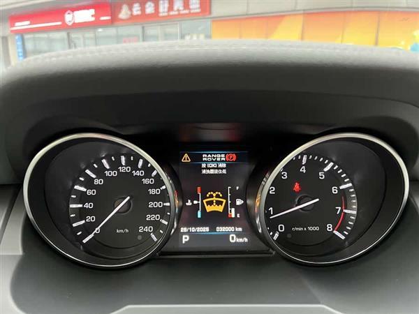 揽胜极光(进口) 2013款 2.0T 5门耀动版