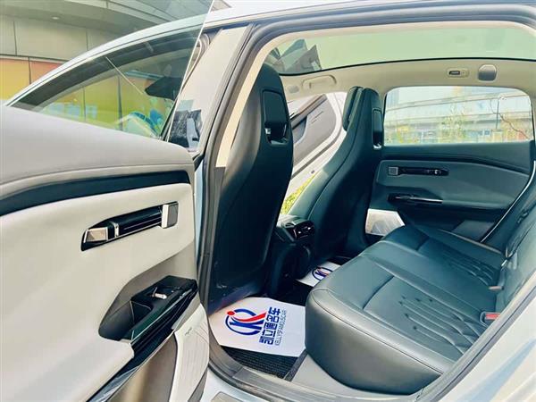 昊铂GT 2023款 560后驱七翼版