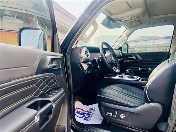 坦克300 2021款 越野版 2.0T 挑战者