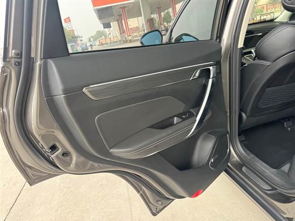 博越 2020款 1.8TD DCT智尊PRO