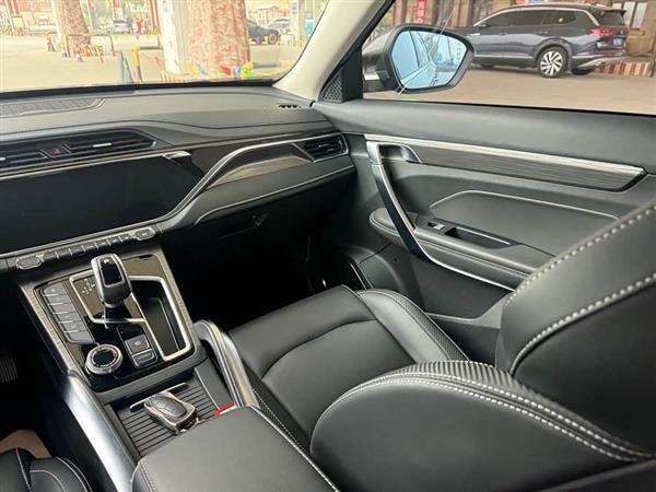 博越 2020款 1.8TD DCT智尊PRO