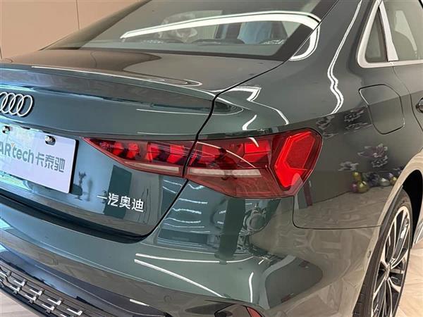 奥迪A3 2025款 A3L Limousine 35TFSI 飞驰尊享型 +豪华臻选包