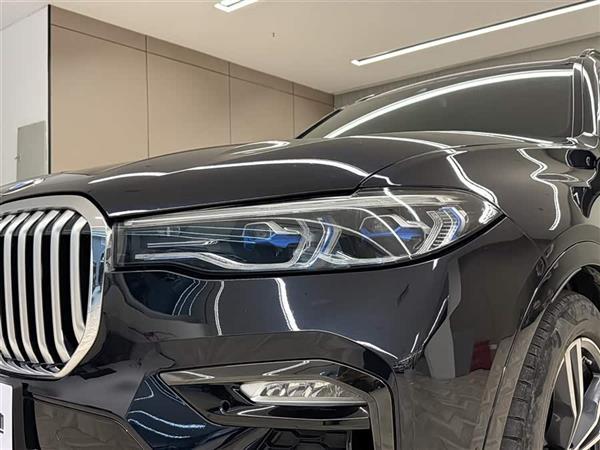 宝马X7 2019款 xDrive40i 个性化定制限量版 M运动套装