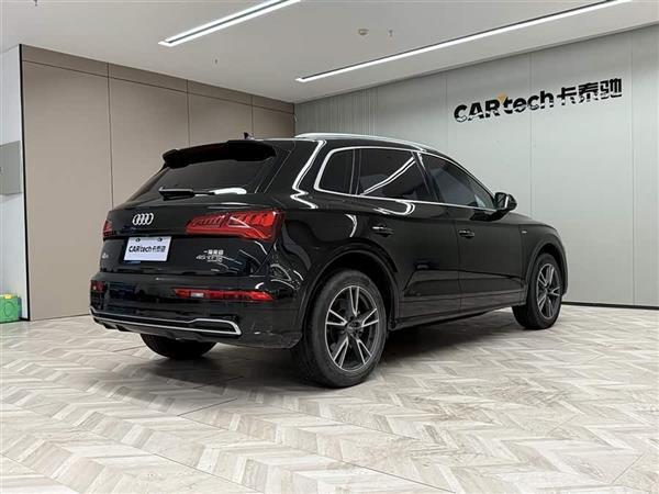 奥迪Q5L 2020款 45 TFSI 尊享时尚型