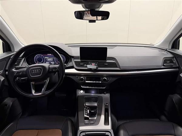 奥迪Q5L 2020款 45 TFSI 尊享时尚型