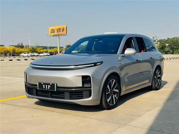 理想L8 2023款 Pro