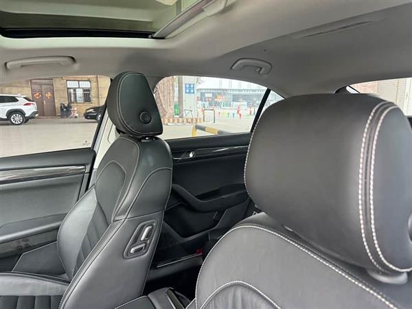 速派 2018款 TSI330 DSG豪华版 国V