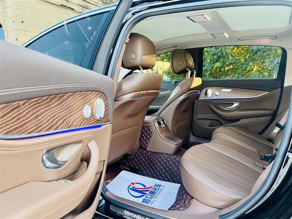 奔驰E级 2023款 改款 E 300 L 时尚型