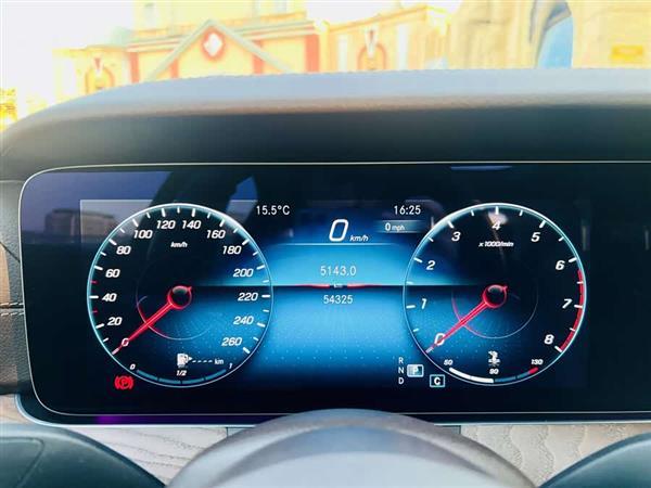 奔驰E级 2023款 改款 E 300 L 时尚型