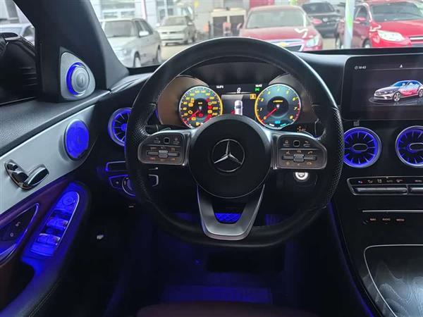 奔驰C级 2020款 C 260 运动版