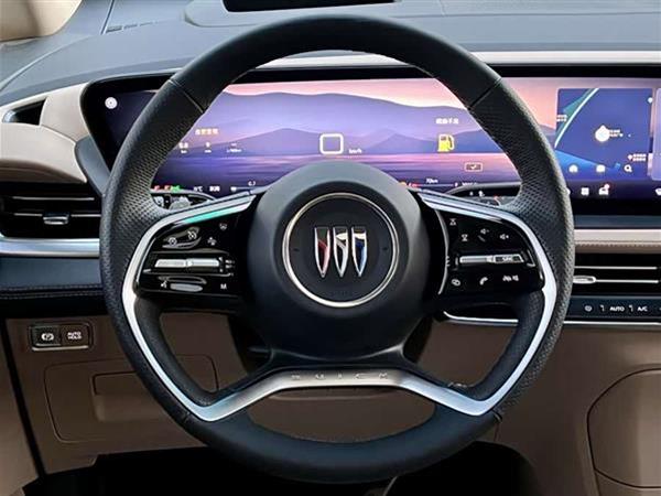 世纪 2023款 2.0T 七座臻享款