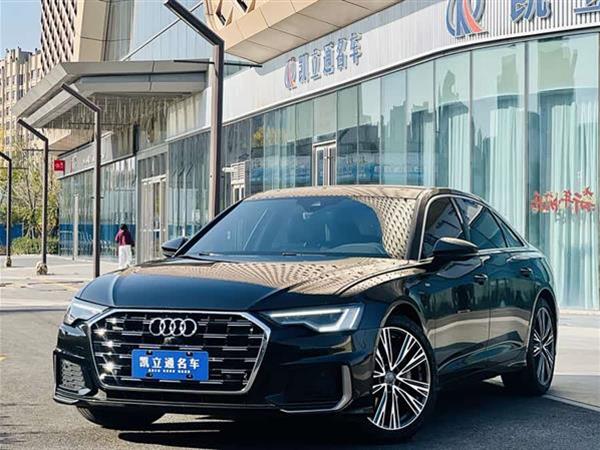 奥迪A6L 2019款 45 TFSI quattro 臻选动感型