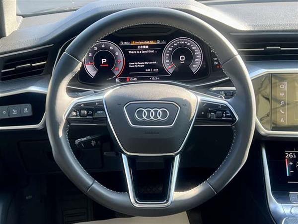 奥迪A6L 2019款 45 TFSI quattro 臻选动感型