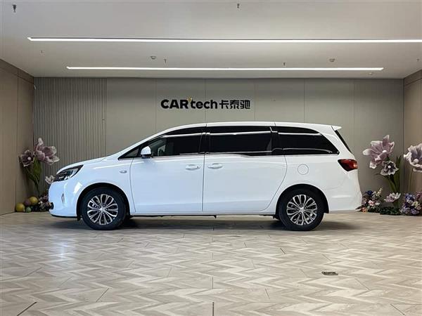 别克GL8 2021款 陆上公务舱 652T 舒适型