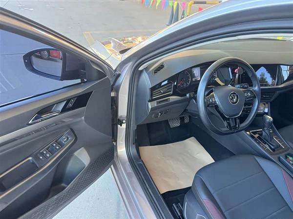 宝来 2021款 1.5L 自动精英智联版