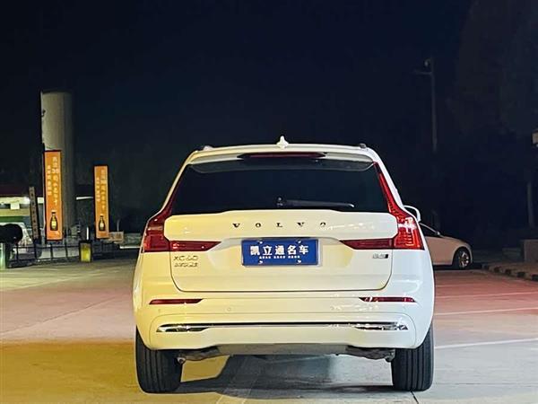 沃尔沃XC60 2023款 B5 四驱智远豪华版
