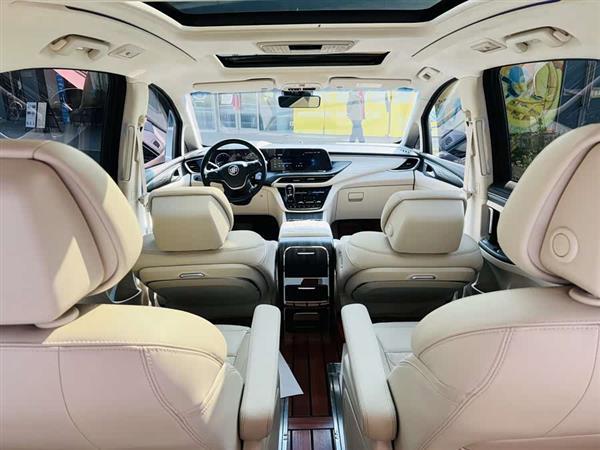 别克GL8 2020款 Avenir艾维亚 六座贤礼版