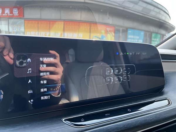 别克GL8 2020款 Avenir艾维亚 六座贤礼版