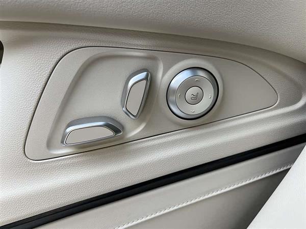 别克GL8 2020款 Avenir艾维亚 六座贤礼版