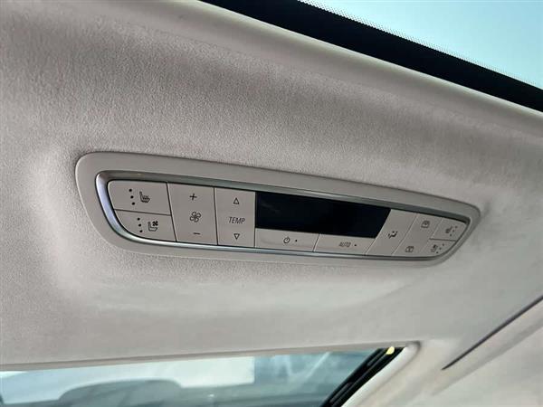 别克GL8 2020款 Avenir艾维亚 六座贤礼版