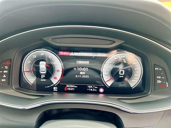 奥迪A6L 2024款 45 TFSI quattro 臻选动感型